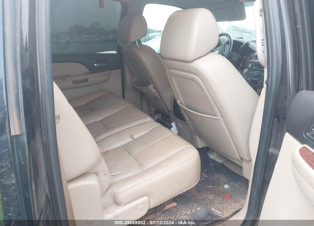 2008 CHEVROLET SILVERADO 2500HD LTZ VIN: 1GCHK23688F210735