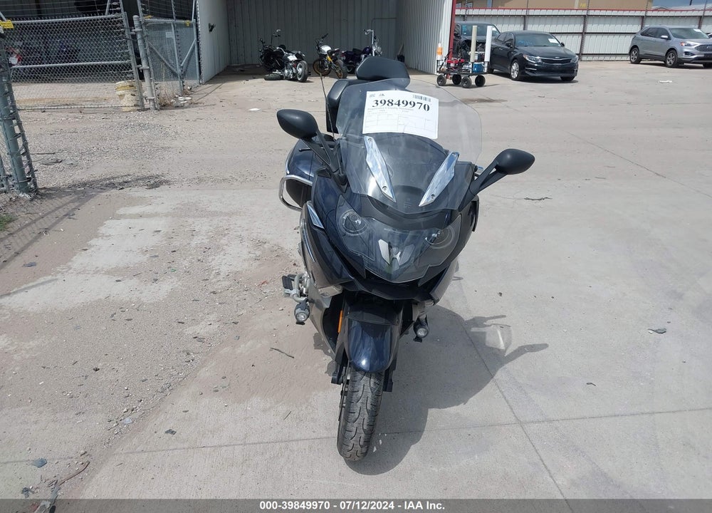 2012 BMW K1600 GTL VIN: WB1061204CZZ21930