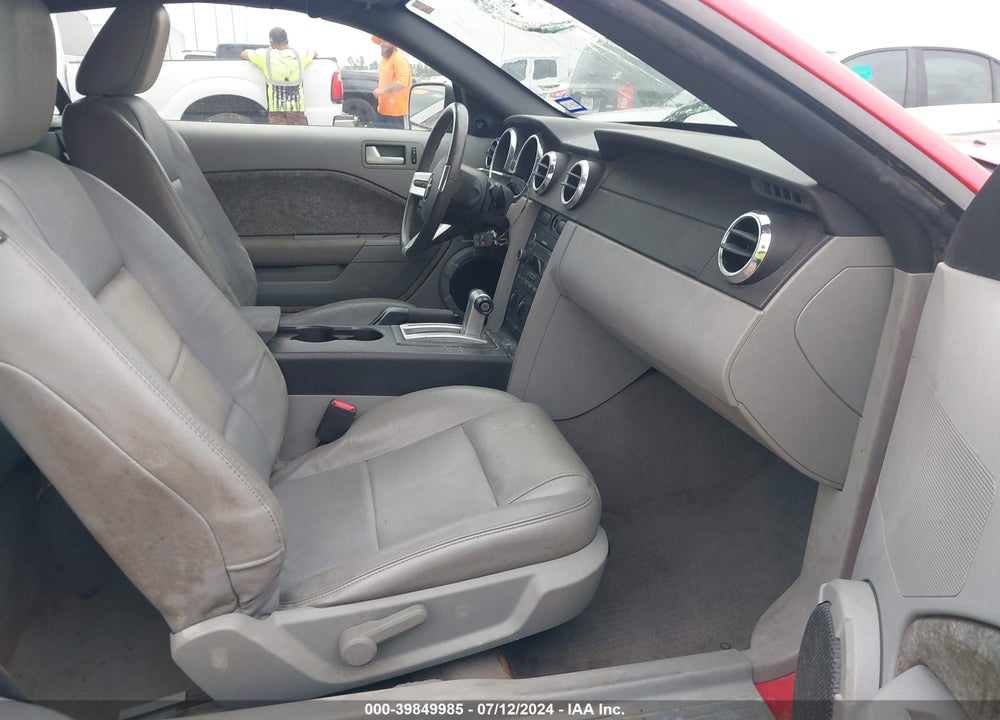 2008 FORD MUSTANG V6 DELUXE/V6 PREMIUM VIN: 1ZVHT84N685204845