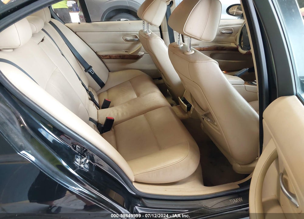 2007 BMW 328XI VIN: WBAVC93517KX54660