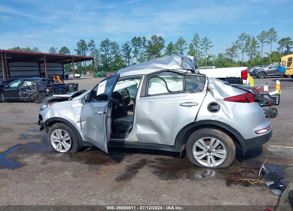 2019 KIA SPORTAGE LX VIN: KNDPM3ACXK7617994