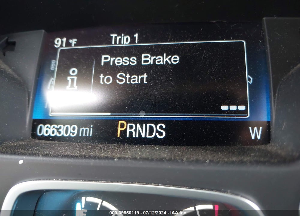 2019 FORD ESCAPE SE VIN: 1FMCU9GD8KUA00527