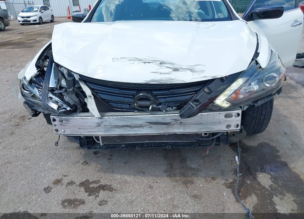 2017 NISSAN ALTIMA 2.5 SR VIN: 1N4AL3AP8HN335701