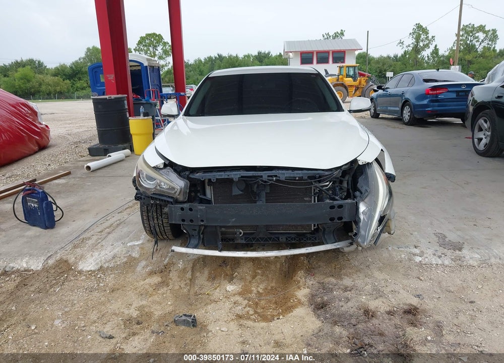 2015 INFINITI Q50 VIN: JN1BV7AP6FM352986