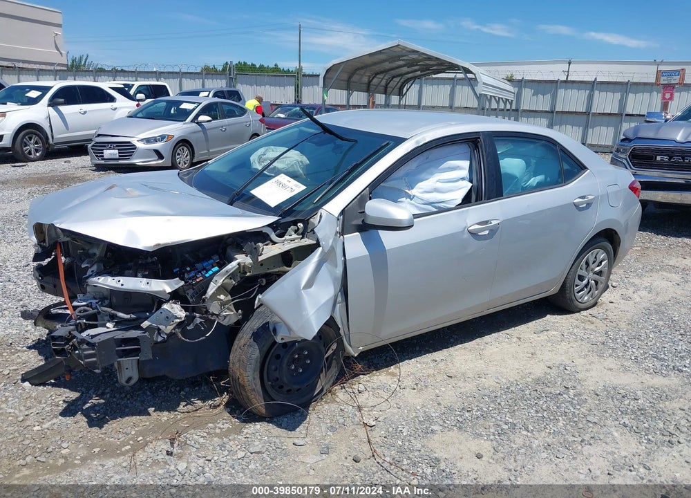 2019 TOYOTA COROLLA LE VIN: 2T1BURHE7KC150004