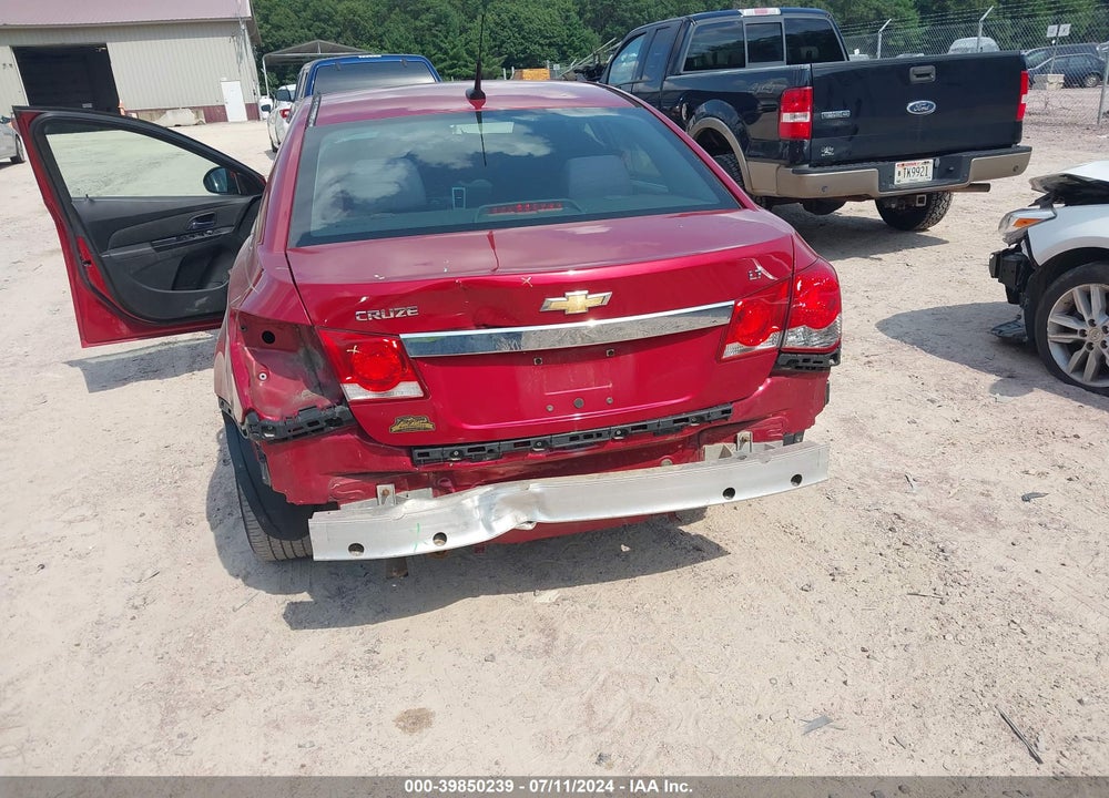2014 CHEVROLET CRUZE 1LT AUTO VIN: 1G1PC5SB8E7272448