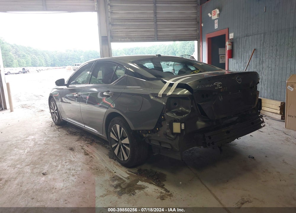 2020 NISSAN ALTIMA SV FWD VIN: 1N4BL4DV0LC241997