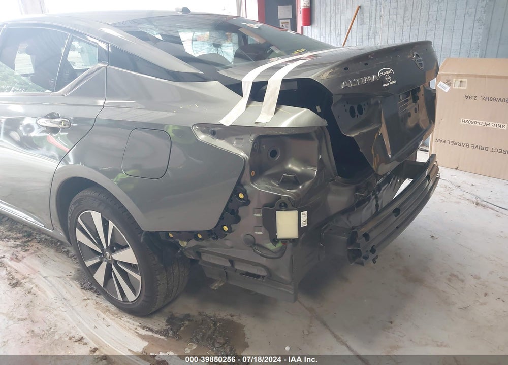 2020 NISSAN ALTIMA SV FWD VIN: 1N4BL4DV0LC241997