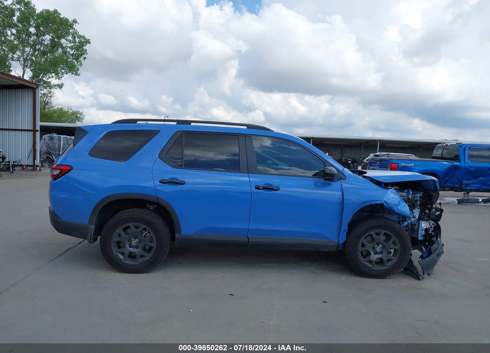 2025 HONDA PILOT AWD TRAILSPORT VIN: 5FNYG1H63SB009258