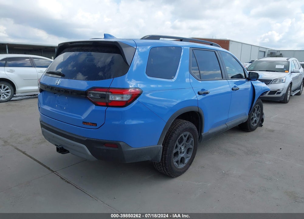 2025 HONDA PILOT AWD TRAILSPORT VIN: 5FNYG1H63SB009258