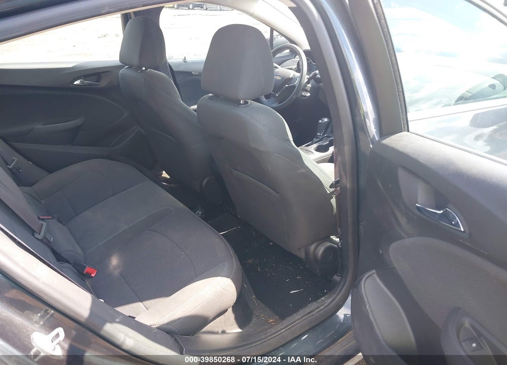 2017 CHEVROLET CRUZE LT AUTO VIN: 3G1BE6SM8HS530386