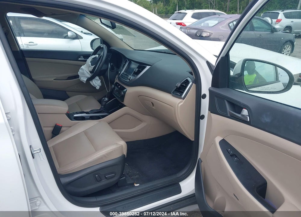 2018 HYUNDAI TUCSON SEL PLUS VIN: KM8J33A48JU631812