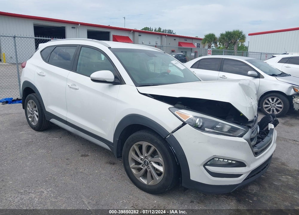 2018 HYUNDAI TUCSON SEL PLUS VIN: KM8J33A48JU631812