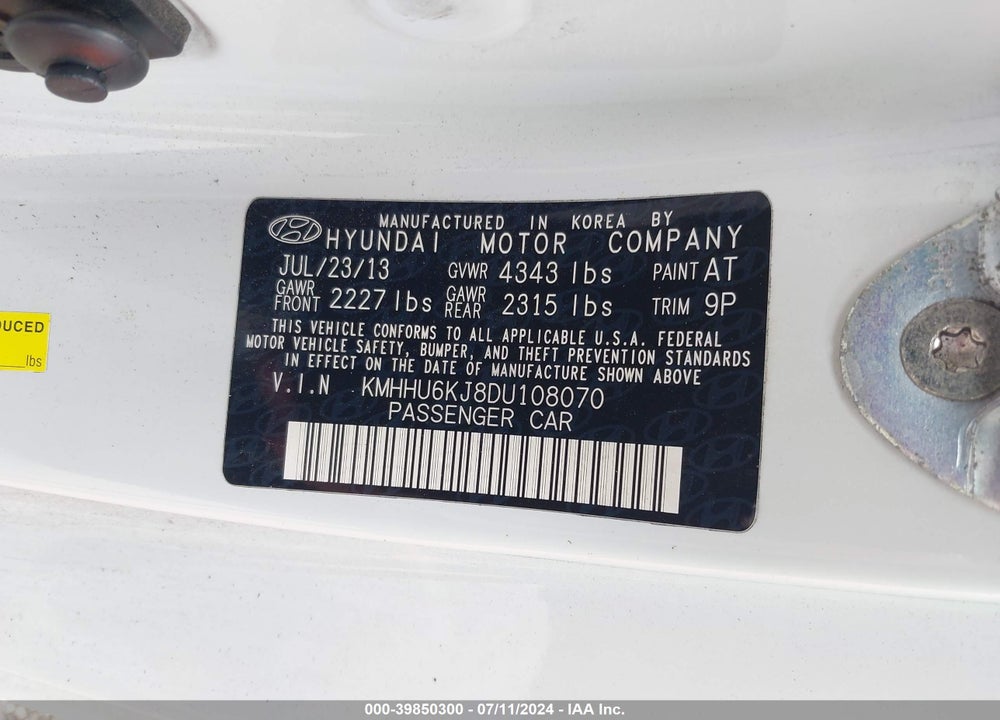 2013 HYUNDAI GENESIS VIN: KMHHU6KJ8DU108070