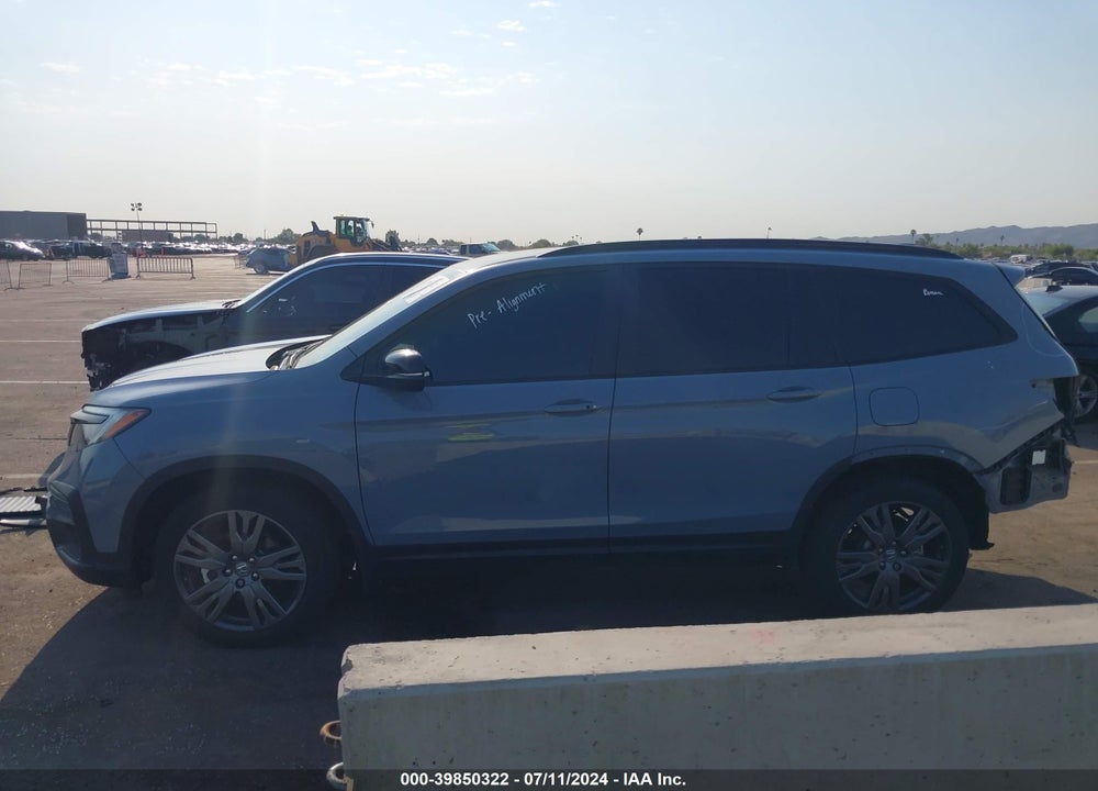 2022 HONDA PILOT AWD SPORT VIN: 5FNYF6H39NB092320