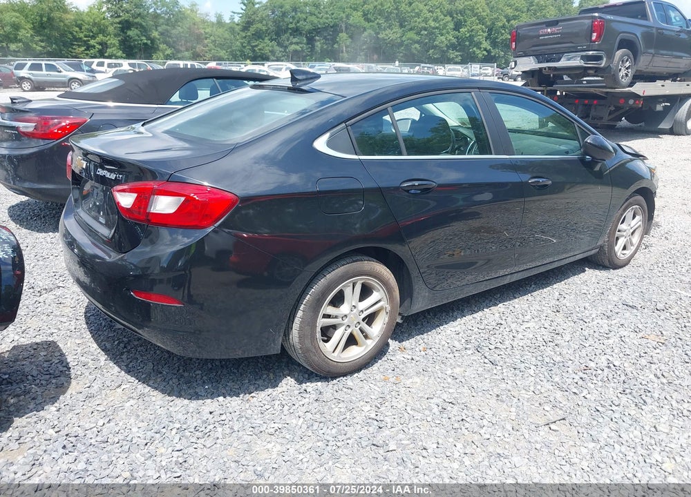 2018 CHEVROLET CRUZE LT AUTO VIN: 1G1BE5SM7J7246620