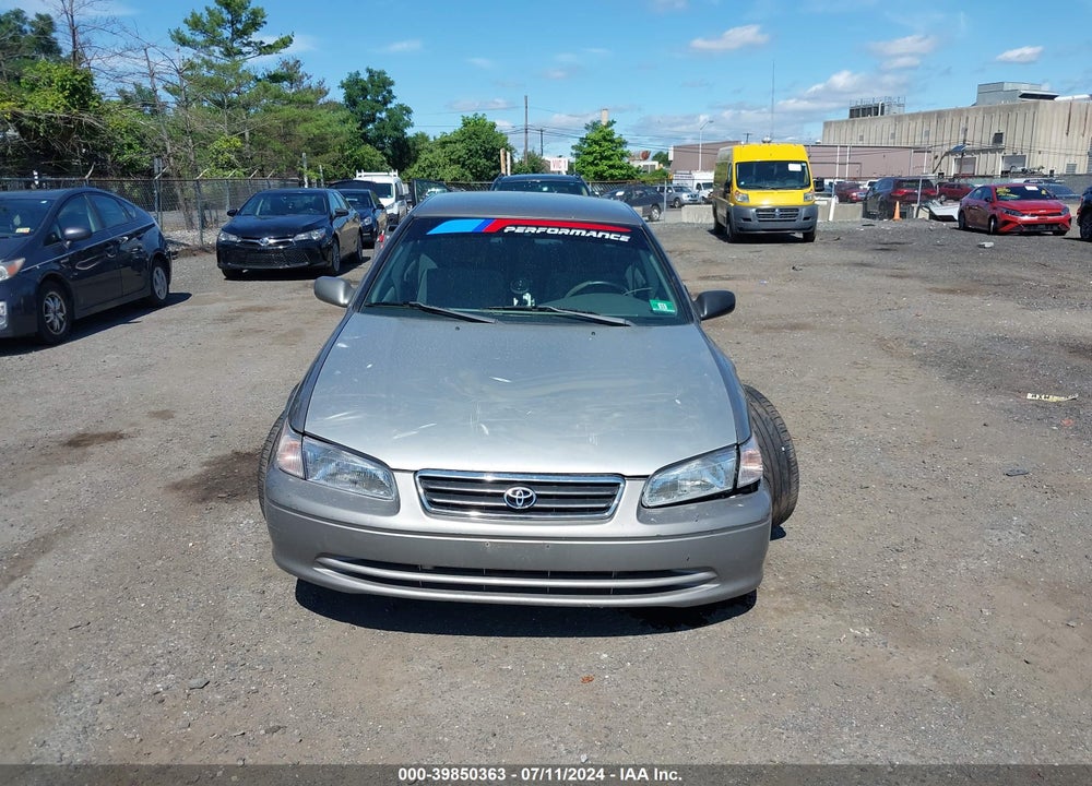 1999 TOYOTA CAMRY LE V6 VIN: 4T1BF22K5XU081996