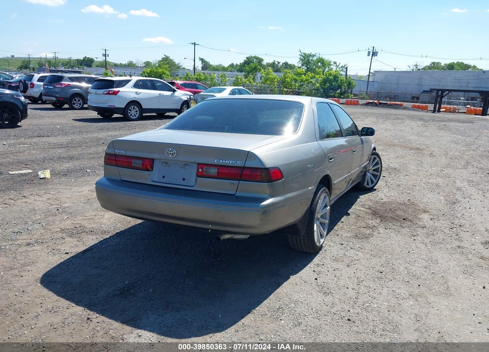 1999 TOYOTA CAMRY LE V6 VIN: 4T1BF22K5XU081996
