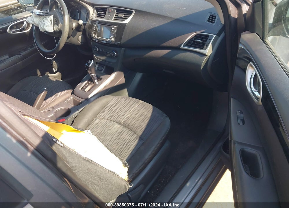2017 NISSAN SENTRA SV VIN: 3N1AB7AP3HY378885