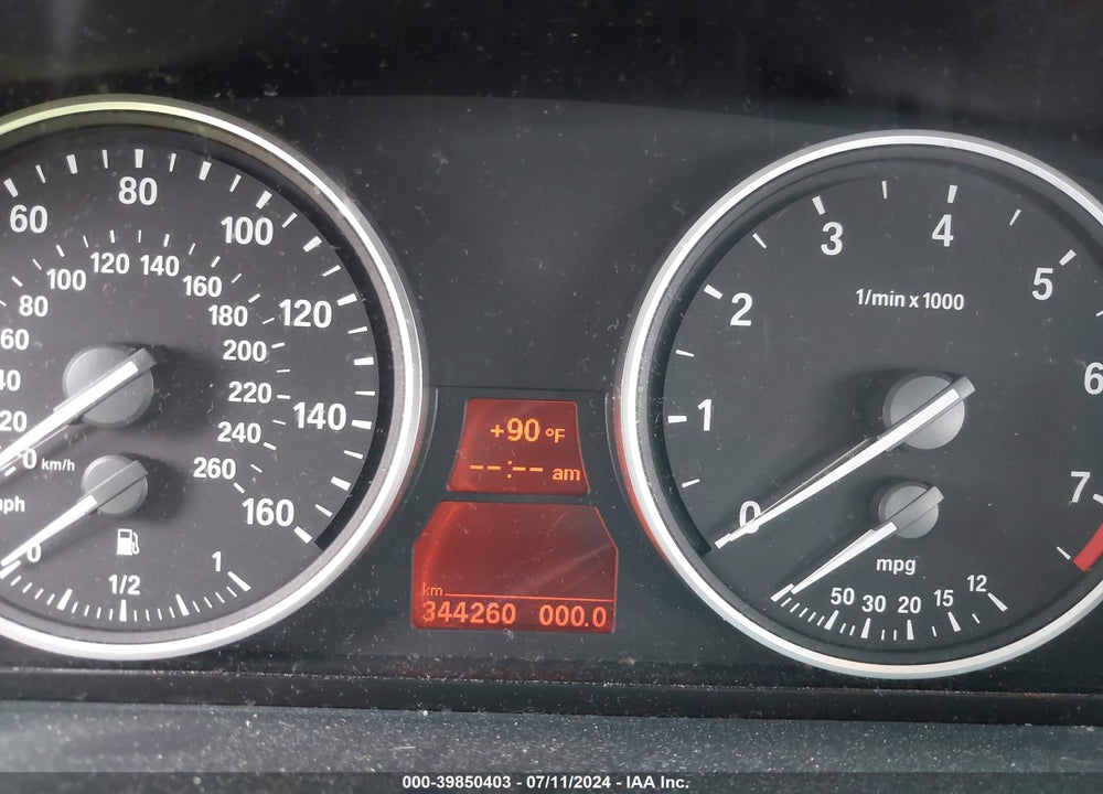 2008 BMW 528I VIN: WBANU53558CT01384