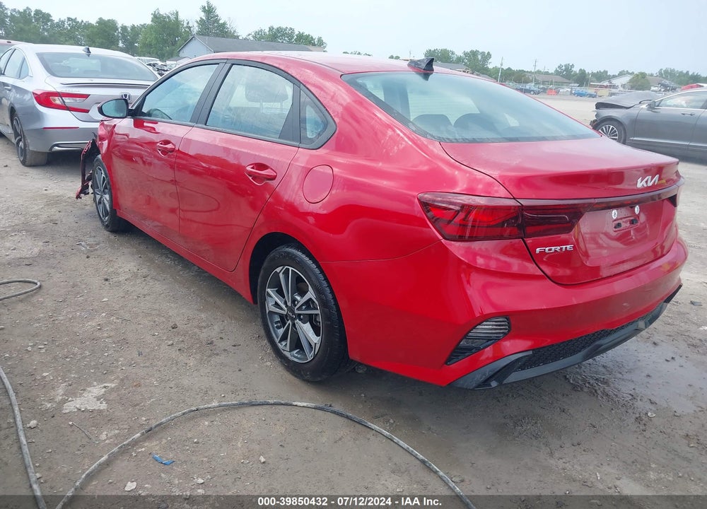 2023 KIA FORTE LXS VIN: 3KPF24AD2PE611811