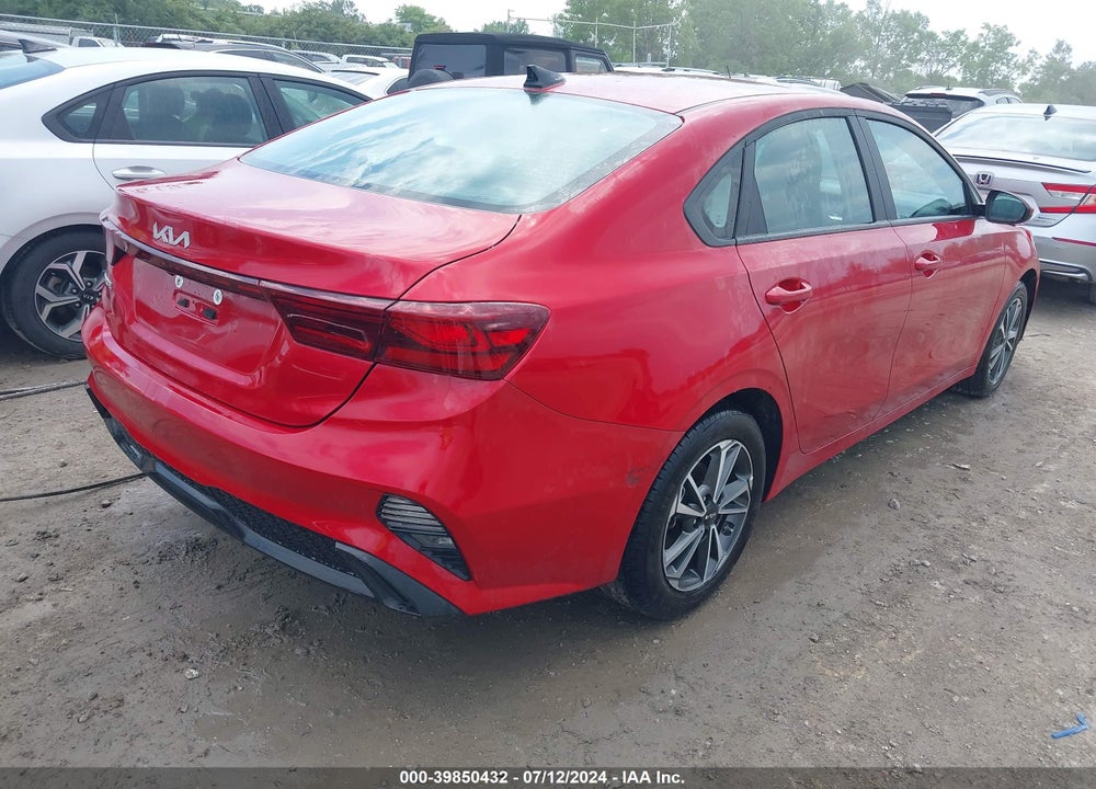2023 KIA FORTE LXS VIN: 3KPF24AD2PE611811