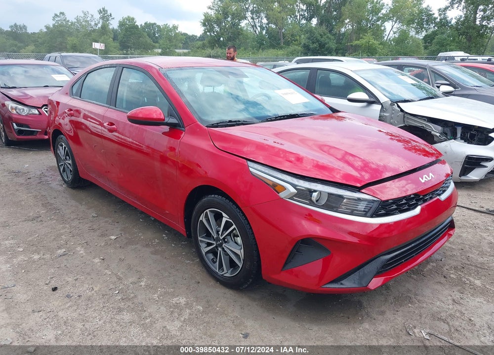 2023 KIA FORTE LXS VIN: 3KPF24AD2PE611811