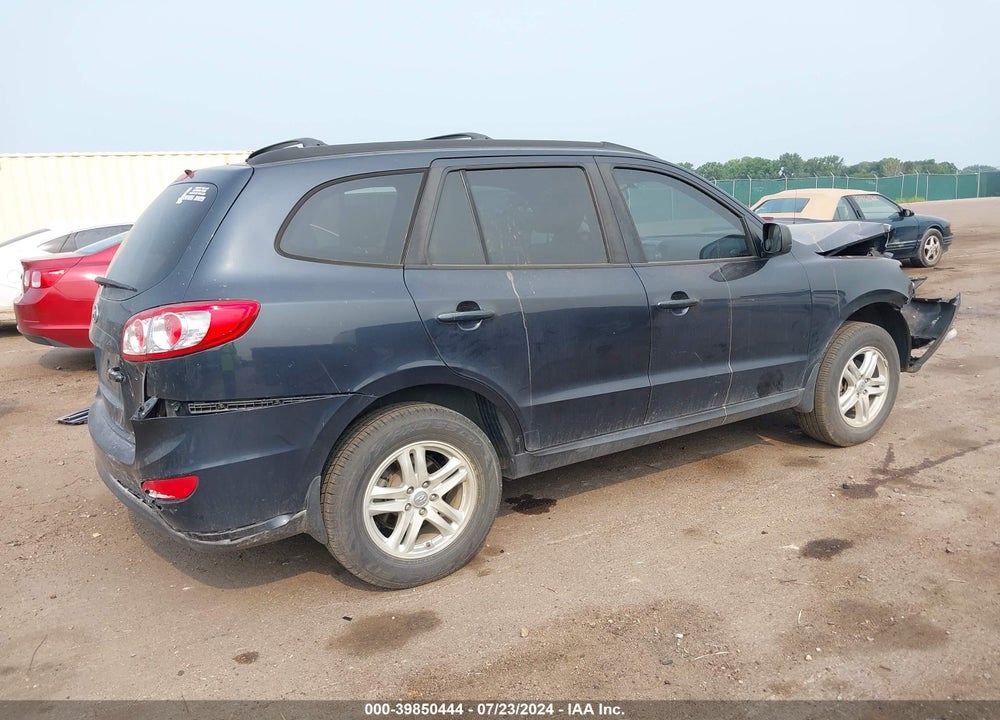 2012 HYUNDAI SANTA FE GLS VIN: 5XYZGDAB8CG103093