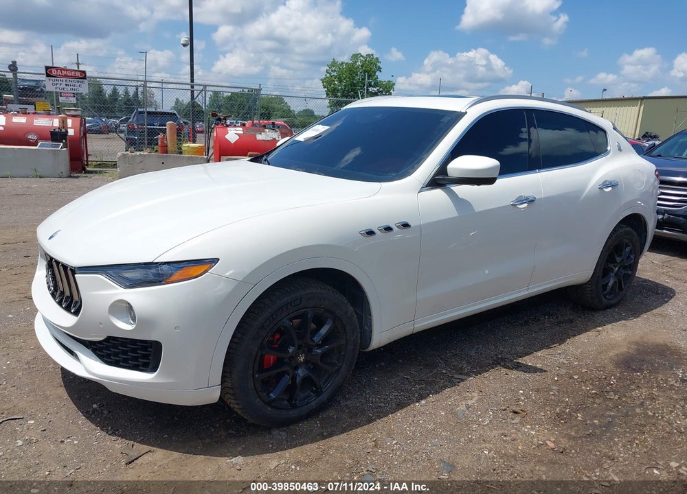 2017 MASERATI LEVANTE VIN: ZN661XUL4HX199334