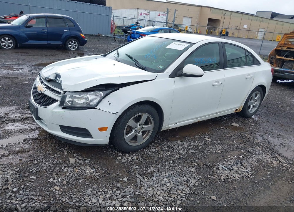 2014 CHEVROLET CRUZE 1LT AUTO VIN: 1G1PC5SB2E7365563