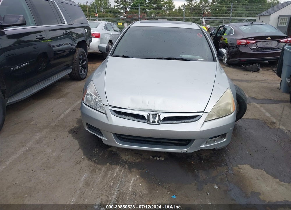 2007 HONDA ACCORD 2.4 EX VIN: 1HGCM56897A135995