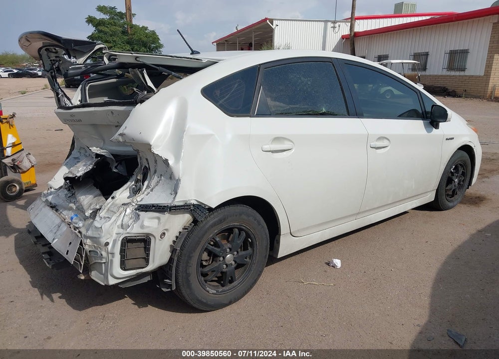 2014 TOYOTA PRIUS TWO VIN: JTDKN3DU1E1741445