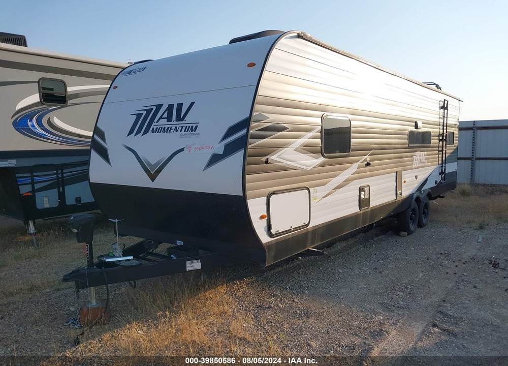 2024 GRAND DESIGN TOY HAULER SERIES M- VIN: 573TM3225R8827002
