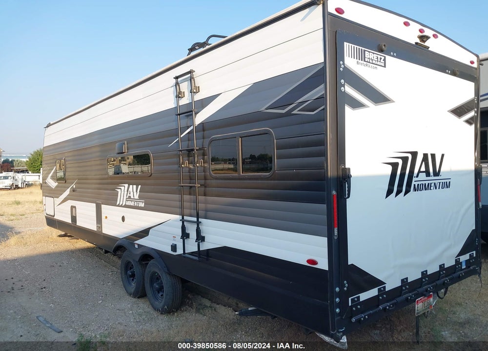 2024 GRAND DESIGN TOY HAULER SERIES M- VIN: 573TM3225R8827002