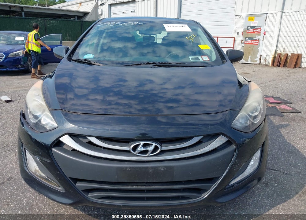 2013 HYUNDAI ELANTRA GT VIN: KMHD35LE9DU119172