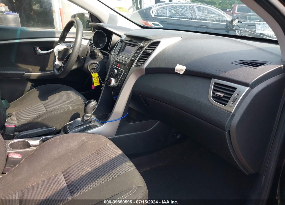 2013 HYUNDAI ELANTRA GT VIN: KMHD35LE9DU119172