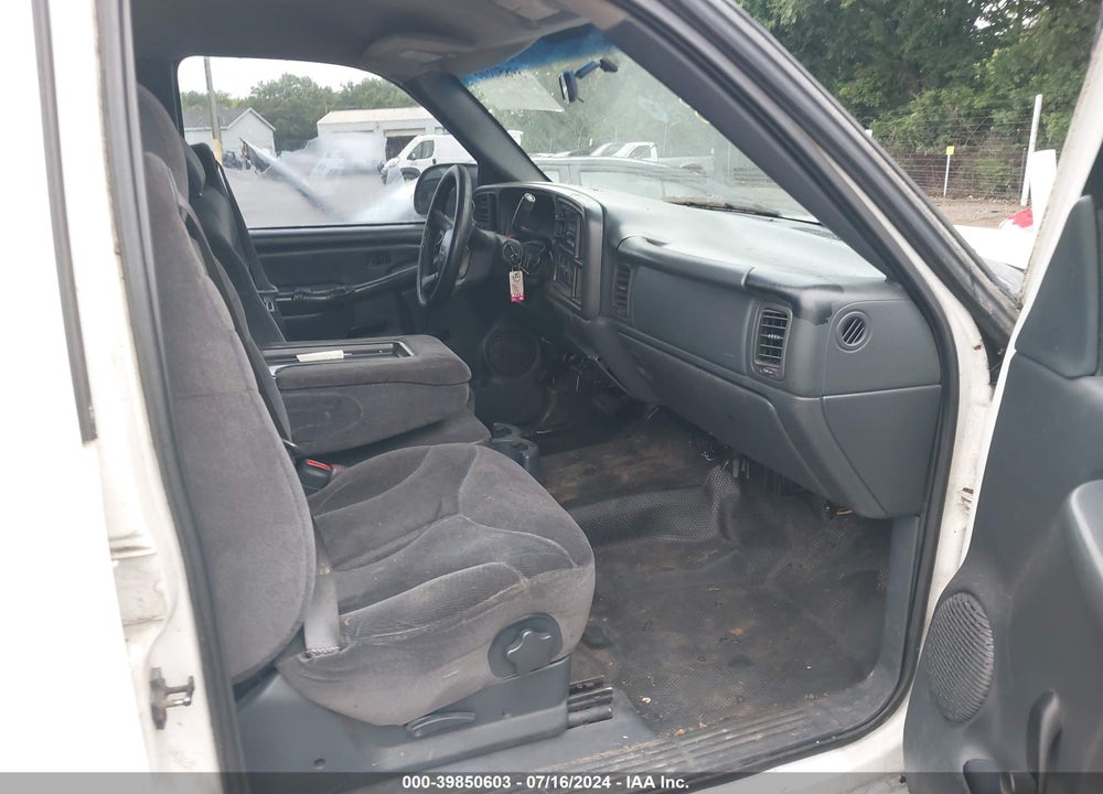 2001 GMC SIERRA 2500HD SL VIN: 1GTHC23U51F106964