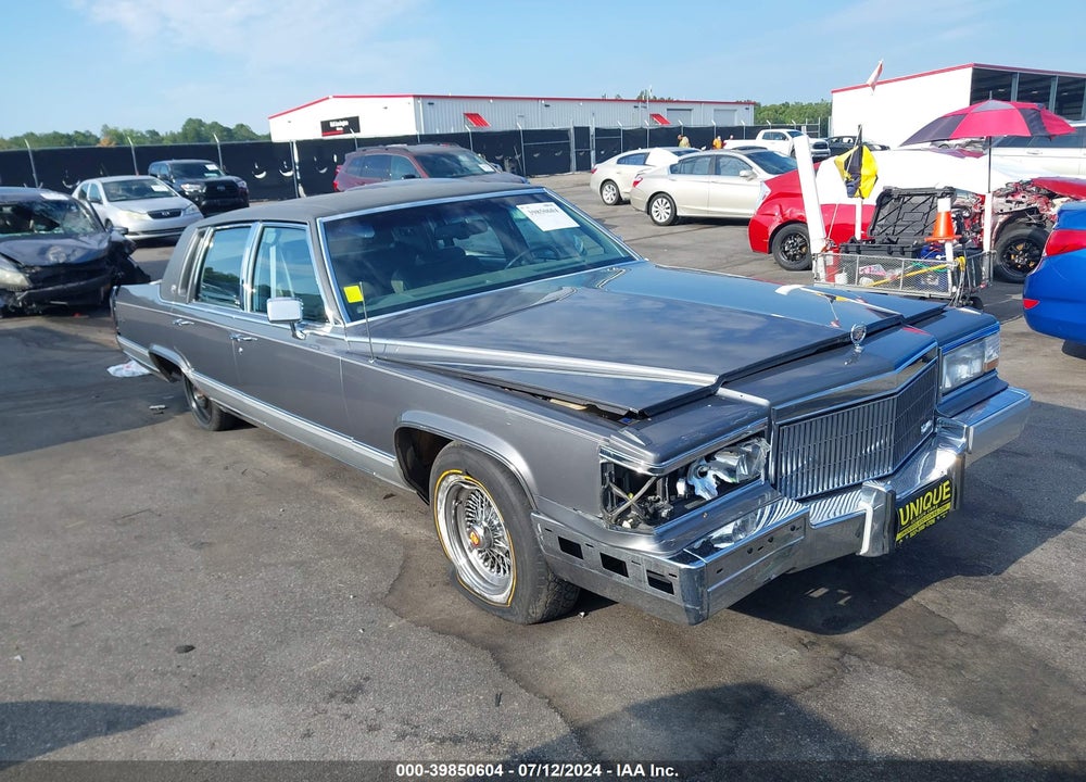 1992 CADILLAC BROUGHAM VIN: 1G6DW5470NR707190