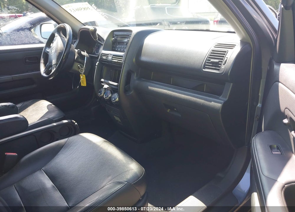 2005 HONDA CR-V SE VIN: SHSRD78965U301588