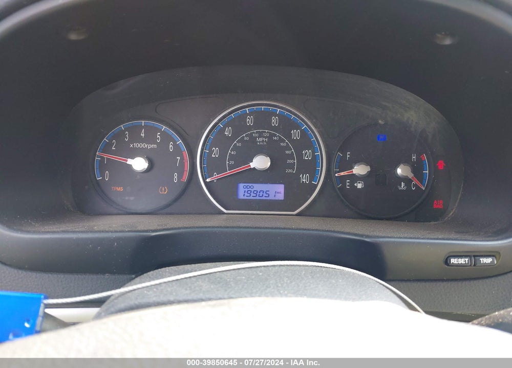 2009 HYUNDAI SANTA FE GLS VIN: 5NMSG13D89H245991