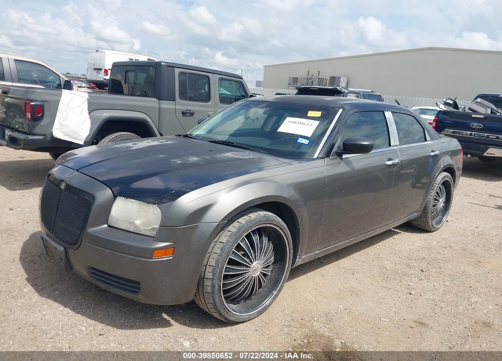 2008 CHRYSLER 300 LX VIN: 2C3KA43RX8H105602
