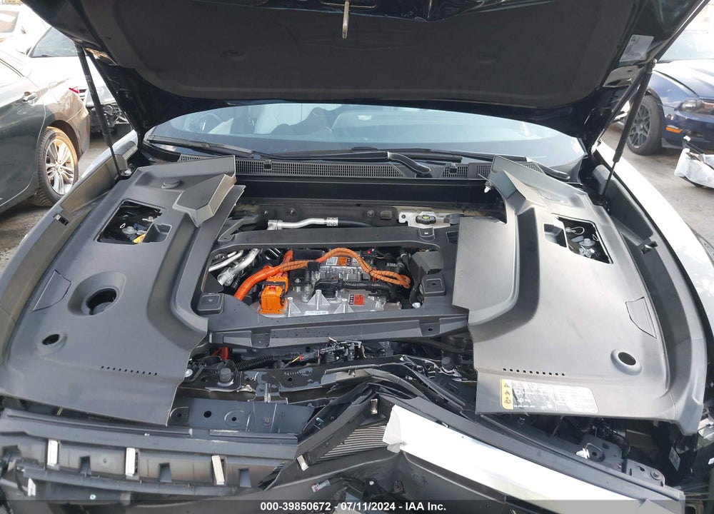 2024 CADILLAC LYRIQ LUXURY W/1SD VIN: 1GYKPRRL6RZ113430
