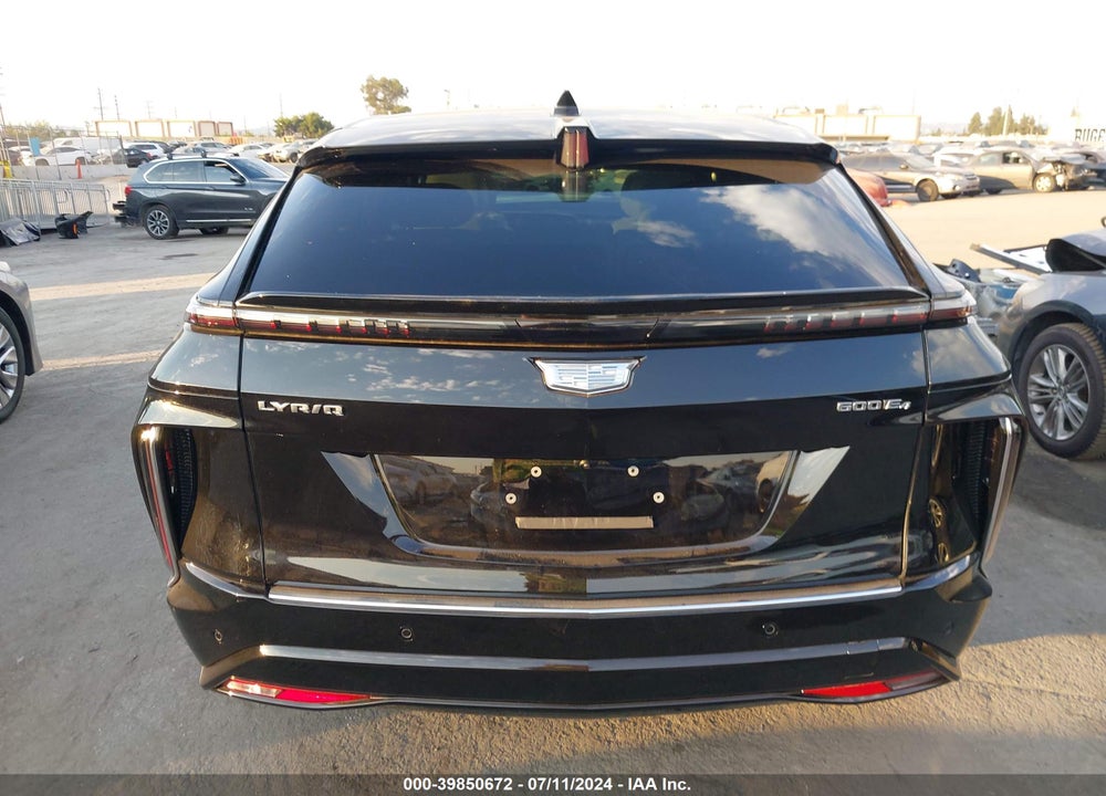 2024 CADILLAC LYRIQ LUXURY W/1SD VIN: 1GYKPRRL6RZ113430
