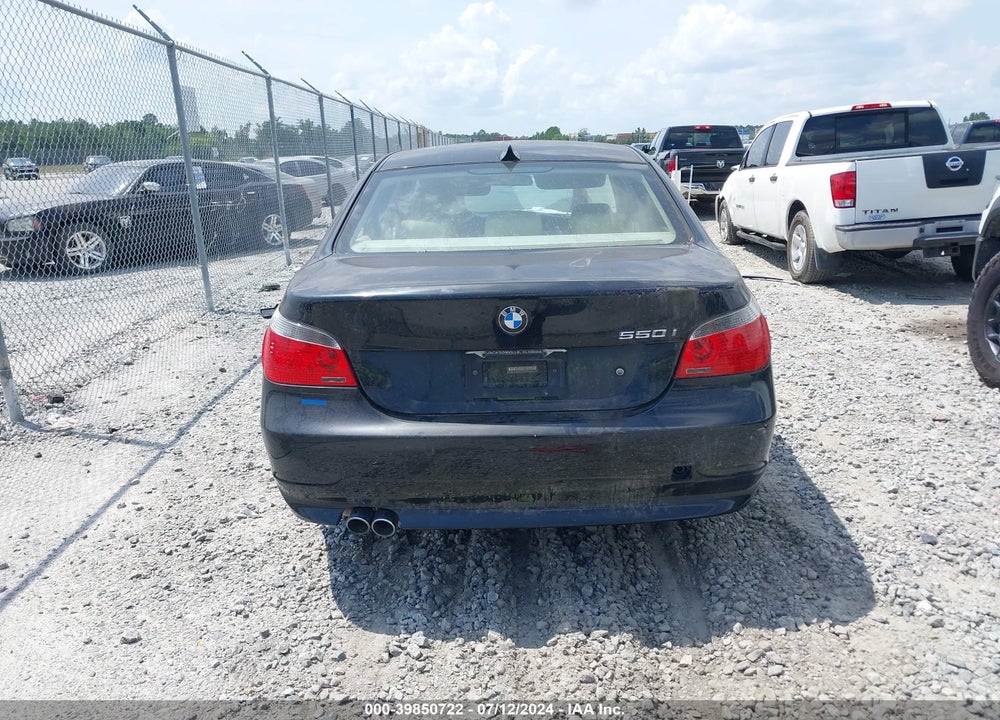 2007 BMW 550I VIN: WBANB535X7CP05186