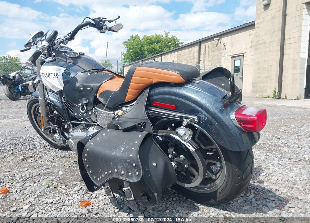 2015 HARLEY-DAVIDSON FXDL DYNA LOW RIDER VIN: 1HD1GNM12FC307532