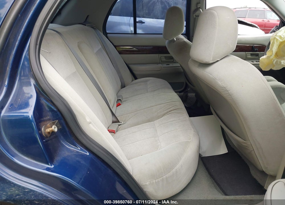 2004 MERCURY GRAND MARQUIS GS VIN: 2MEFM74W44X668962