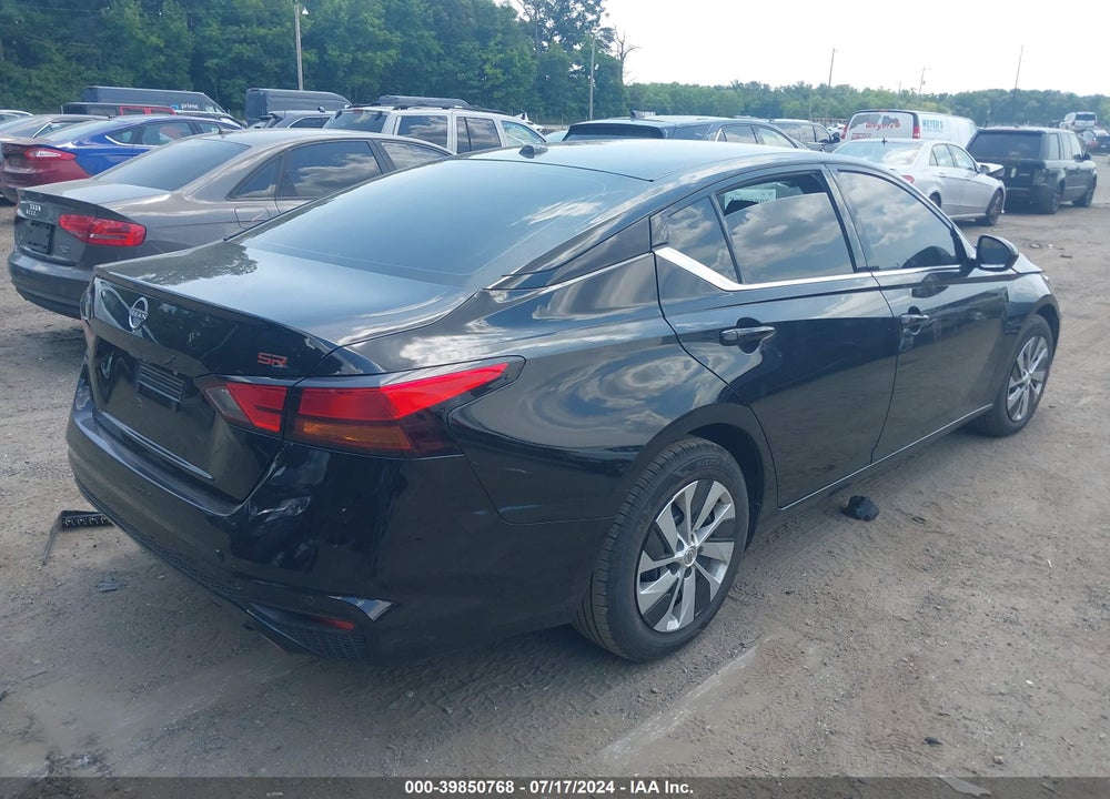 2024 NISSAN ALTIMA SR FWD VIN: 1N4BL4CVXRN400166