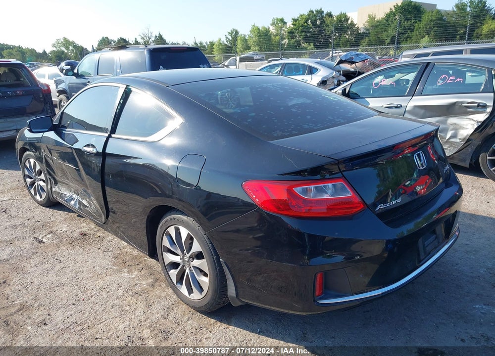 2013 HONDA ACCORD EX VIN: 1HGCT1B72DA026038