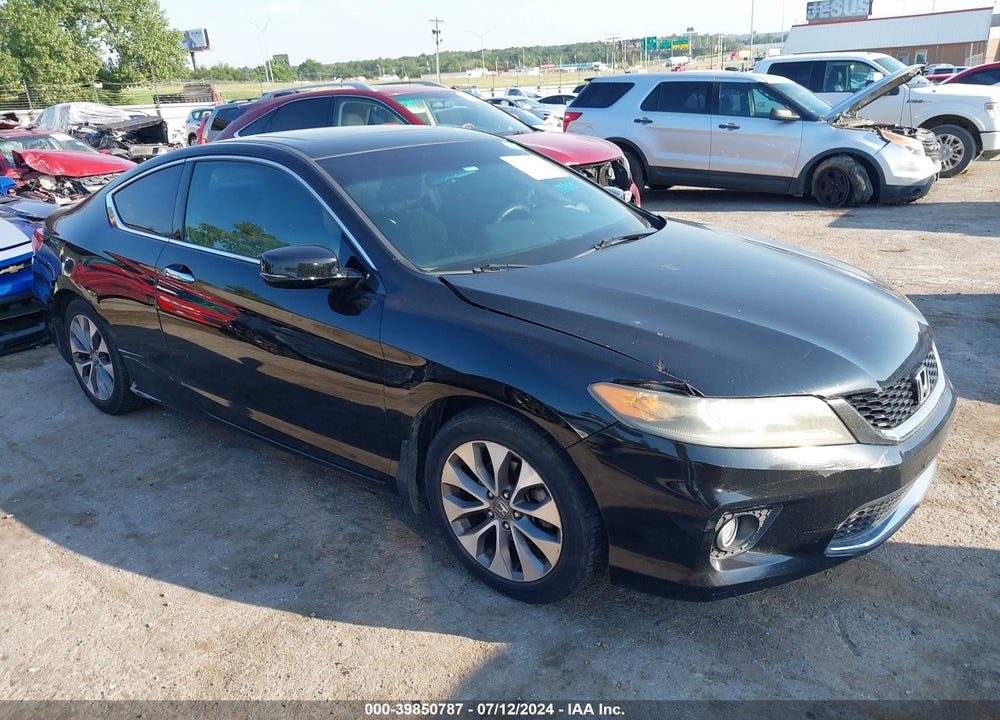2013 HONDA ACCORD EX VIN: 1HGCT1B72DA026038