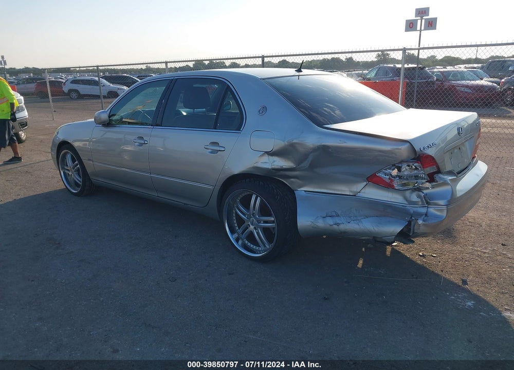 2002 LEXUS LS 430 VIN: JTHBN30F320091590